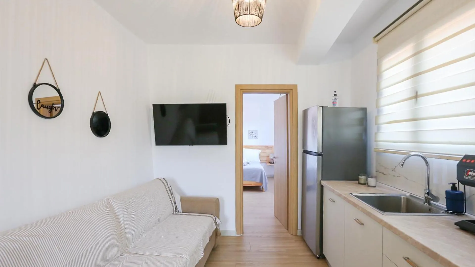 Village View Apartments Himarë Albanien