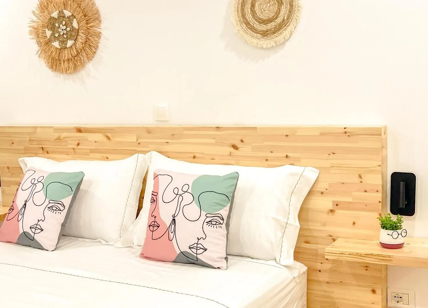 Village View Apartments Himarë